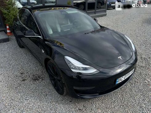 Tesla Model 3 2019 - фото 4