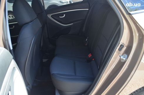 Hyundai i30 2012 коричневый - фото 20