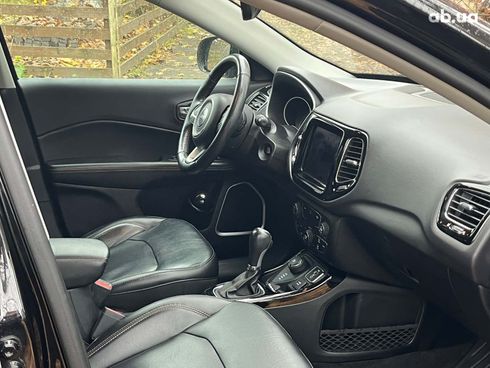 Jeep Compass 2017 черный - фото 32