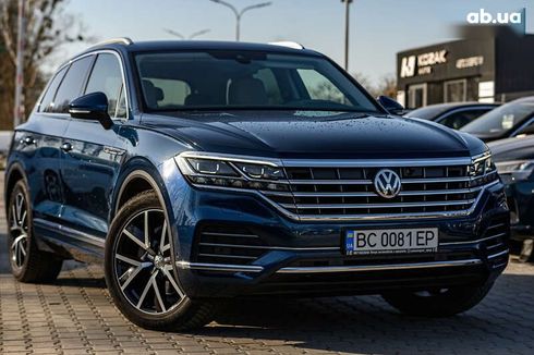 Volkswagen Touareg 2018 - фото 12