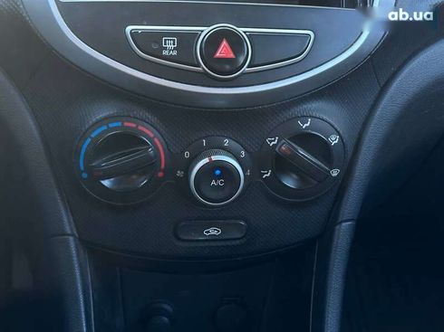Hyundai Accent 2014 - фото 18