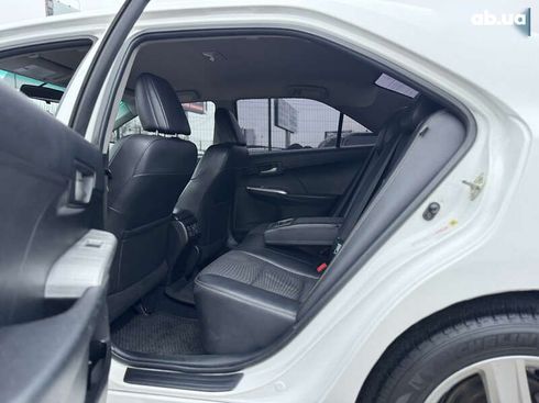 Toyota Camry 2014 - фото 29