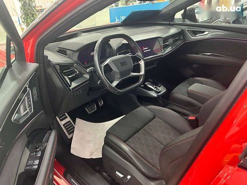 Audi Q5 e-tron 2022 - фото 3
