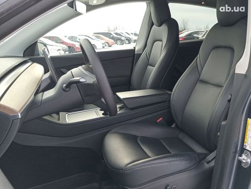 Tesla Model Y 2022 серый - фото 32