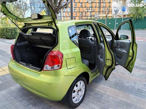 Chevrolet Aveo 2005 - фото 16