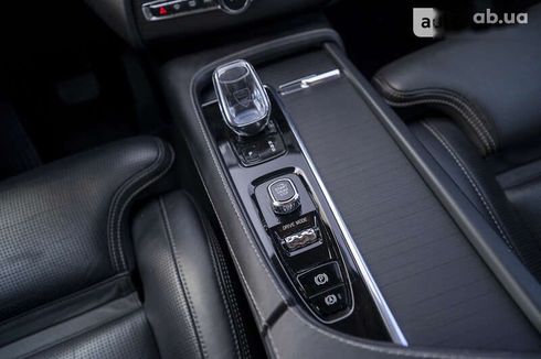 Volvo XC90 2020 - фото 24