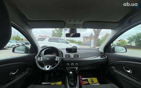 Renault Megane 2012 - фото 20