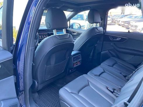 Audi Q7 2021 - фото 23