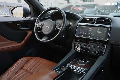 Jaguar F-Pace 2015 - фото 12