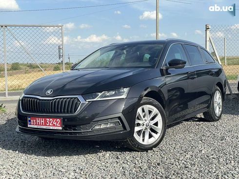 Skoda Octavia 2021 - фото 3