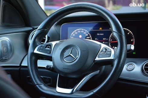 Mercedes-Benz E-Класс 2017 - фото 21