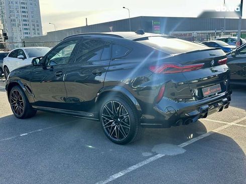 BMW X6 M 2022 - фото 20