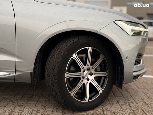 Volvo XC60 2018 серый - фото 7