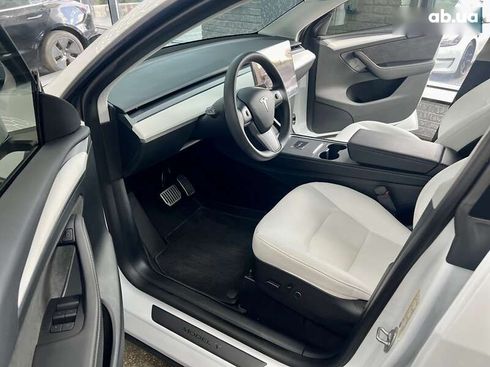Tesla Model Y 2023 - фото 9