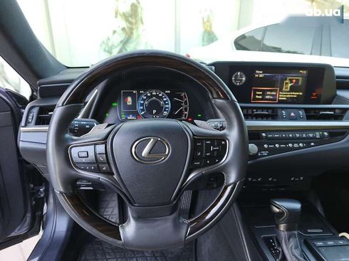 Lexus ES 2021 - фото 17