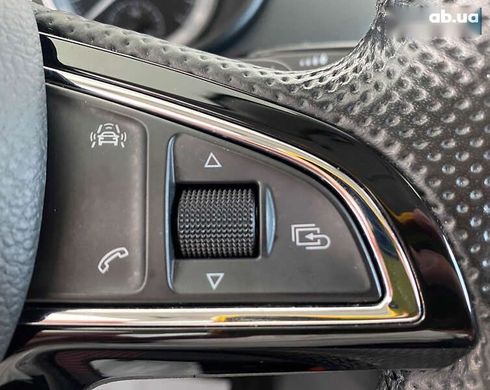Skoda Octavia 2018 - фото 14