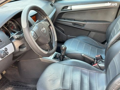 Opel Astra 2005 серый - фото 10
