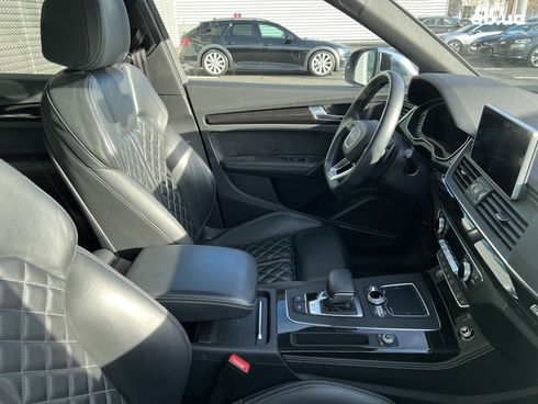 Audi SQ5 2020 - фото 26