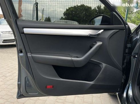 Skoda Octavia 2019 - фото 23