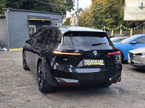 BMW iX 2023 - фото 11