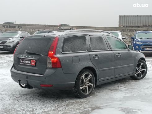 Volvo V50 2012 серый - фото 9