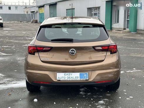 Opel Astra 2016 - фото 6