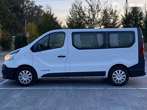 Renault Trafic 2015 - фото 6