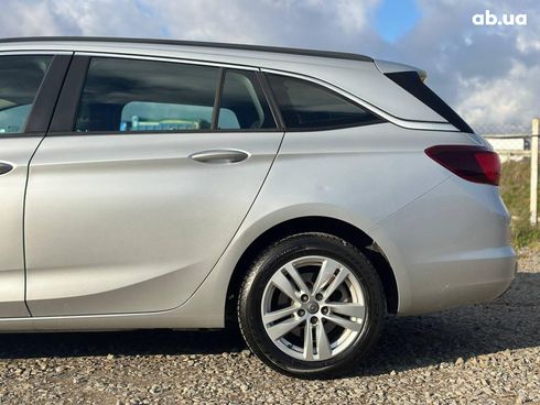 Opel Astra K Hatchback 2017 серый - фото 6