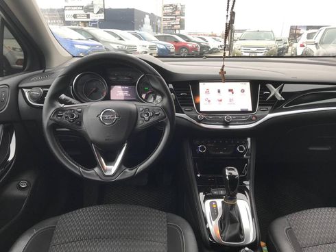 Opel Astra 2016 коричневый - фото 18