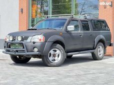 Продажа б/у Nissan NP300 в Киеве - купить на Автобазаре