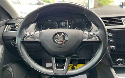 Skoda Octavia 2019 - фото 23
