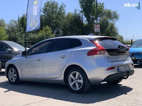 Volvo V40 2014 - фото 17