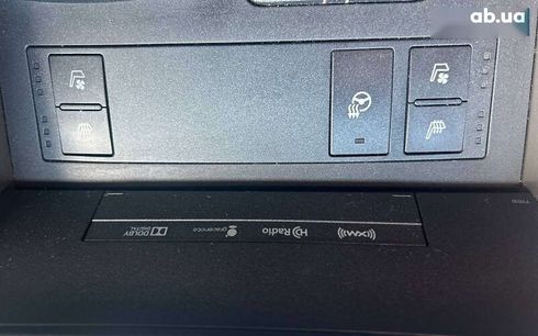 Lexus IS 2014 - фото 16