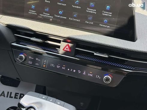 Kia EV6 2021 - фото 29