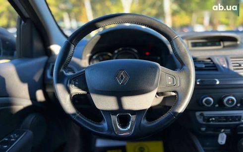 Renault Megane 2014 - фото 13