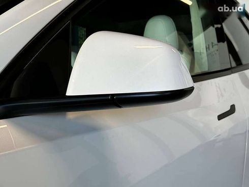 Tesla Model Y 2021 - фото 11