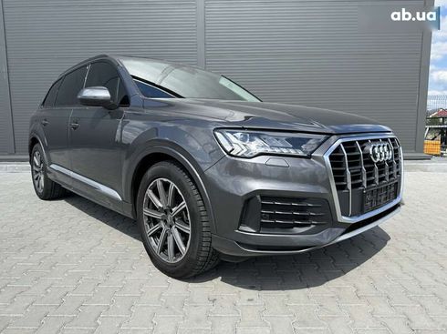 Audi Q7 2020 - фото 10