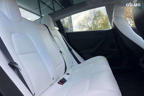 Tesla Model 3 2023 - фото 23
