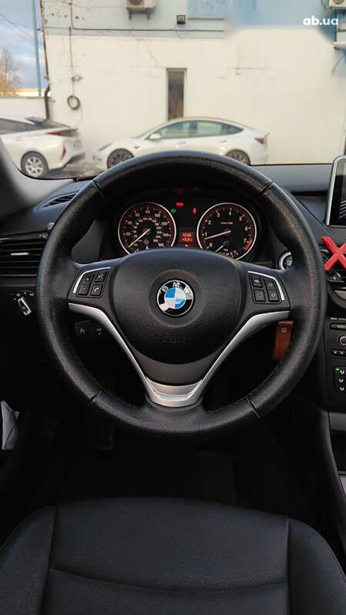 BMW X1 2014 - фото 26