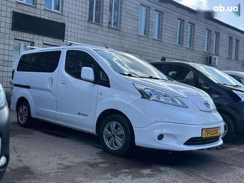 Nissan e-NV200 2017 - фото 2