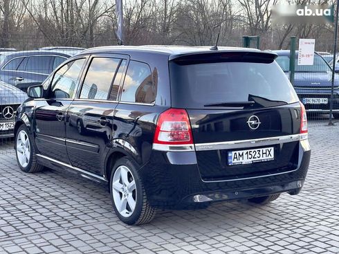 Opel Zafira 2009 - фото 22