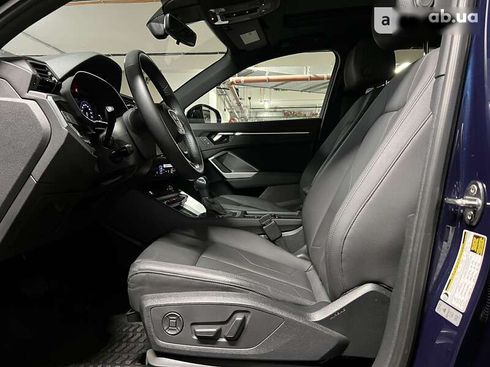 Audi Q3 2019 - фото 26