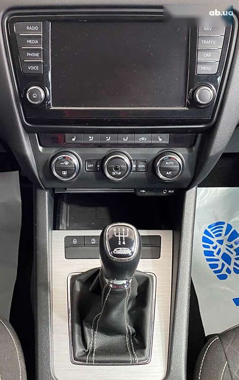 Skoda Octavia 2015 - фото 18
