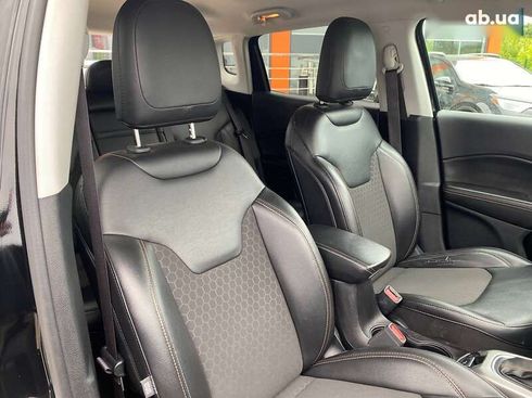 Jeep Compass 2019 - фото 24