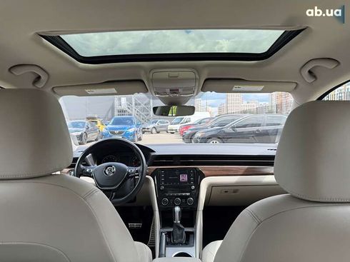 Volkswagen Passat 2019 - фото 22