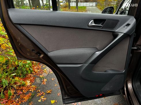 Volkswagen Tiguan 2012 коричневый - фото 25