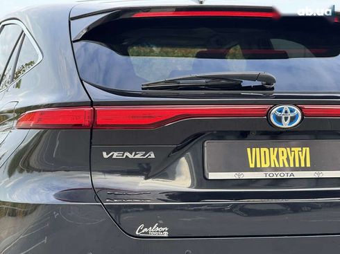 Toyota Venza 2021 - фото 18