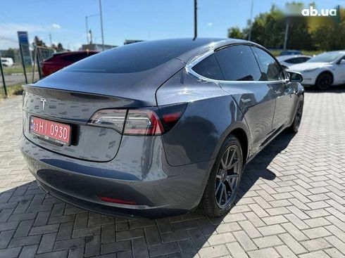 Tesla Model 3 2020 - фото 5