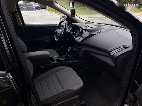 Ford Escape 2019 - фото 16