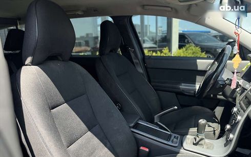 Volvo V50 2010 - фото 11